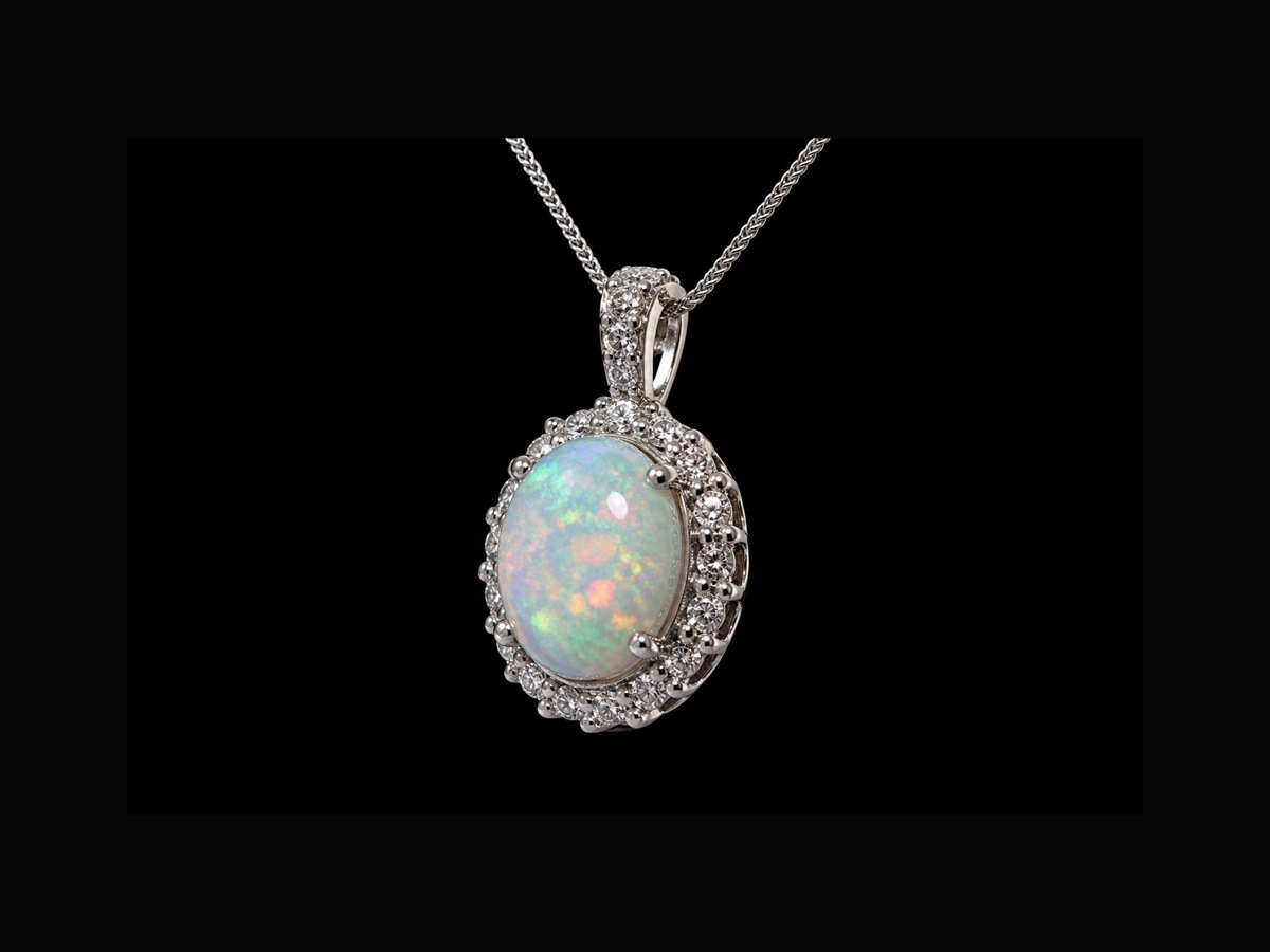 Opal pendant